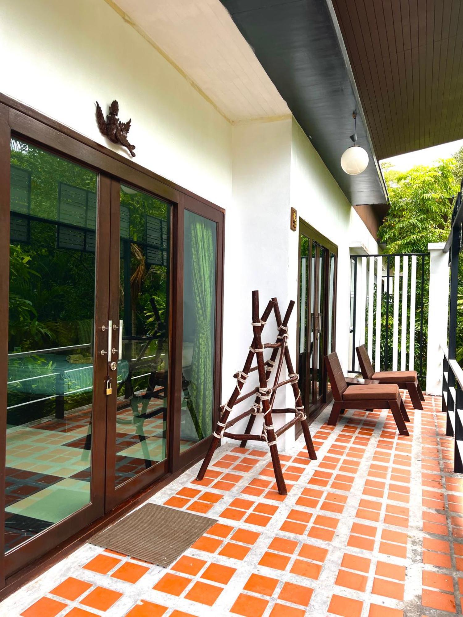 Ac 2 Resort Ko Tao Exterior photo